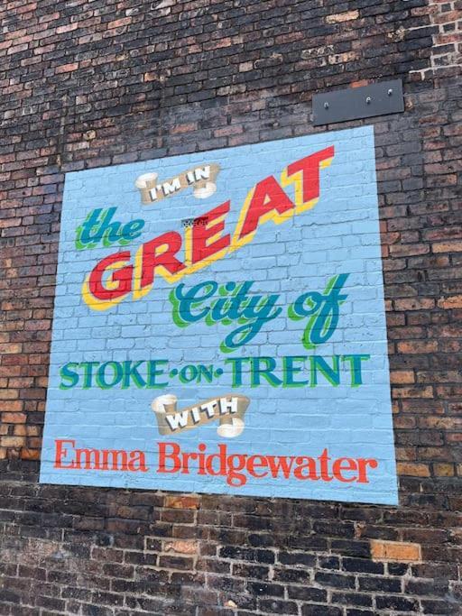 No5 At 53 - 2 Bed Apartment In Leek, Staffs Peak District Exteriör bild