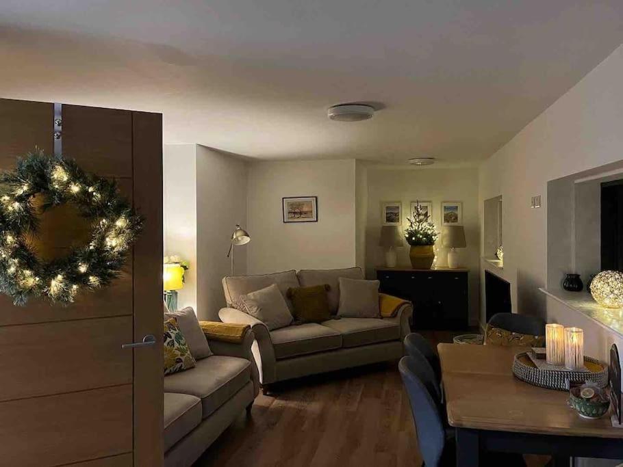 No5 At 53 - 2 Bed Apartment In Leek, Staffs Peak District Exteriör bild