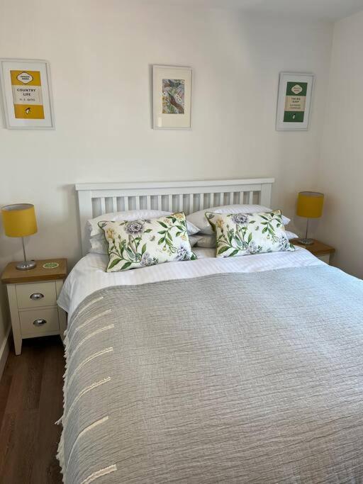 No5 At 53 - 2 Bed Apartment In Leek, Staffs Peak District Exteriör bild